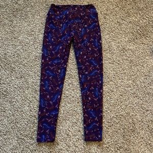 Lularoe leggings barely worn 💜